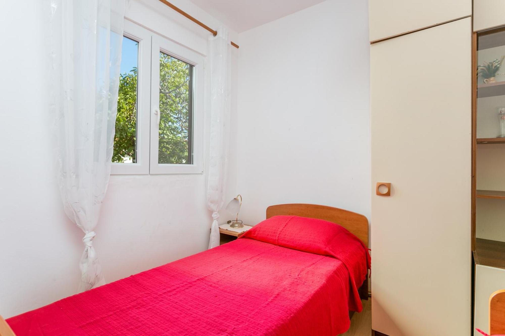 Apartments By The Sea Seget Vranjica, Trogir - 1038 Cameră foto