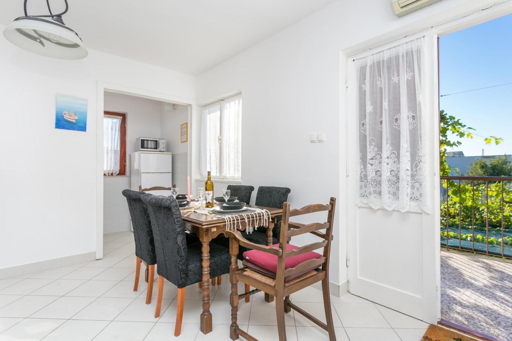 Apartments By The Sea Seget Vranjica, Trogir - 1038 Cameră foto